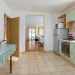 3 Bedroom Lovely In
