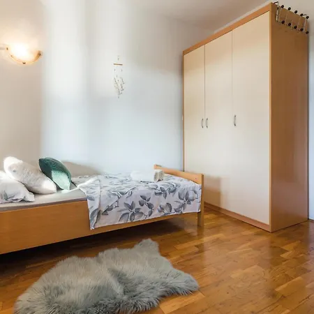 Prázdninový dům 3 Bedroom Front In *