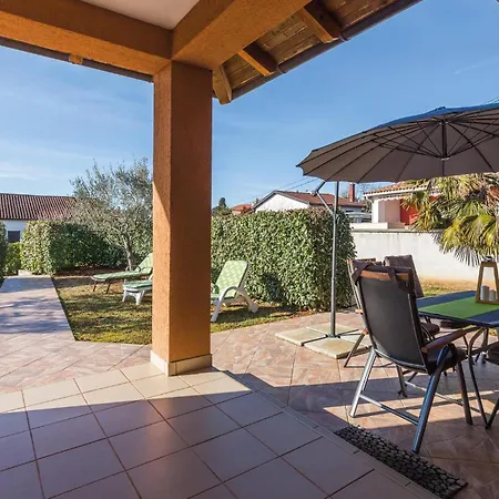 Gorgeous Home In Savudrija With Wifi *