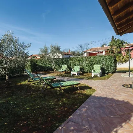 Casa vacanze Casa Fronte Mare Con 3 Da Letto A Savudrija