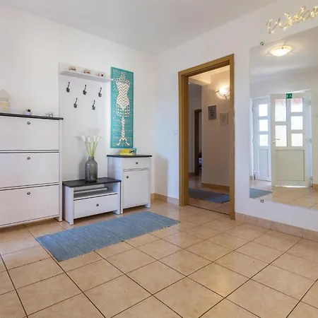 3 Bedroom Front In Savudrija